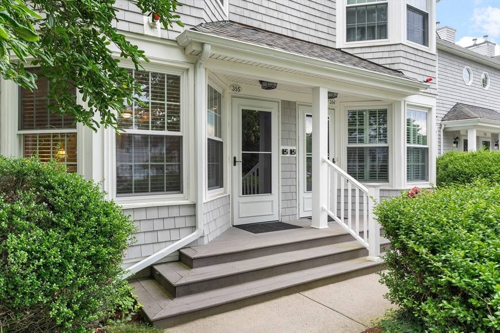 355 Dana Farms #355, Fairhaven, MA 02719