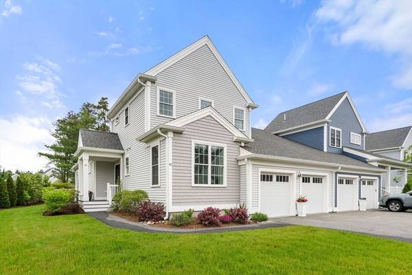 40 Mariners Way #40, Plymouth, MA 02360
