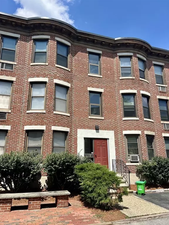 Boston, MA 02135,4 Cypress Road #401