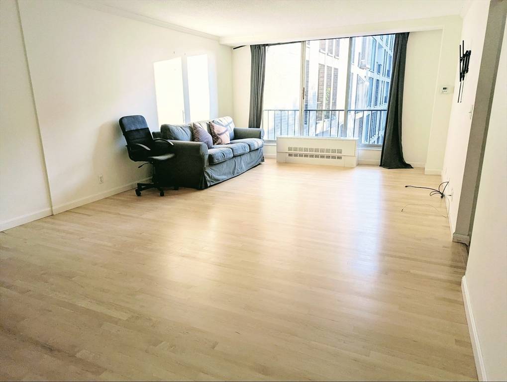 Brookline, MA 02445,99 Pond Ave #608