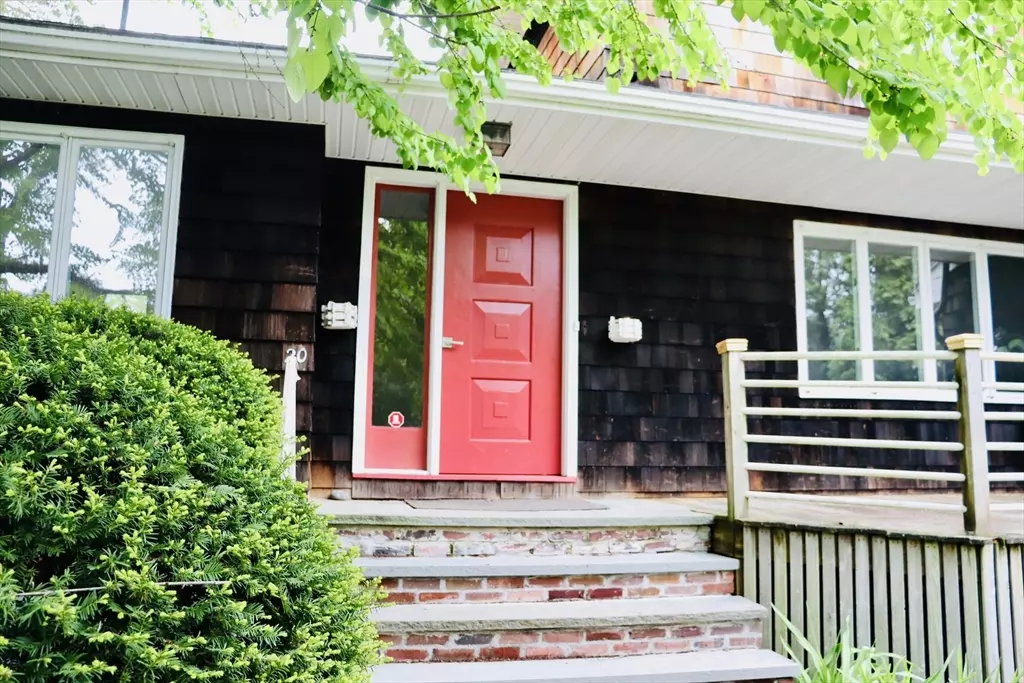 Swampscott, MA 01907,20 Tidd Street #2