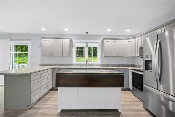 Warren, MA 01083,100 Burbank Ave