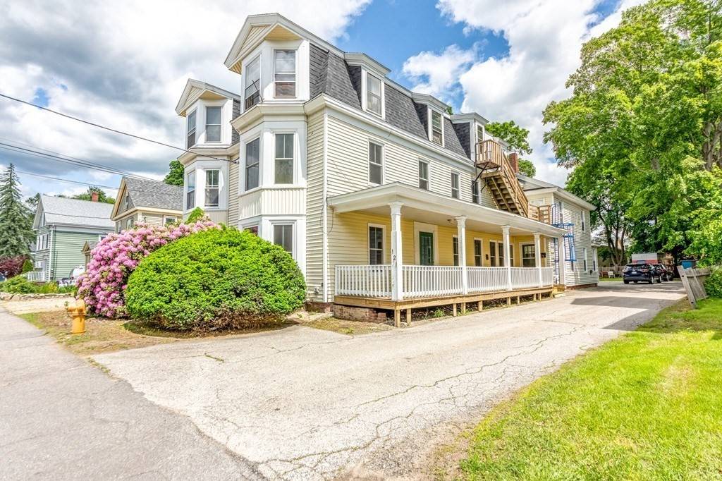 Amesbury, MA 01913,119-121 Elm #1