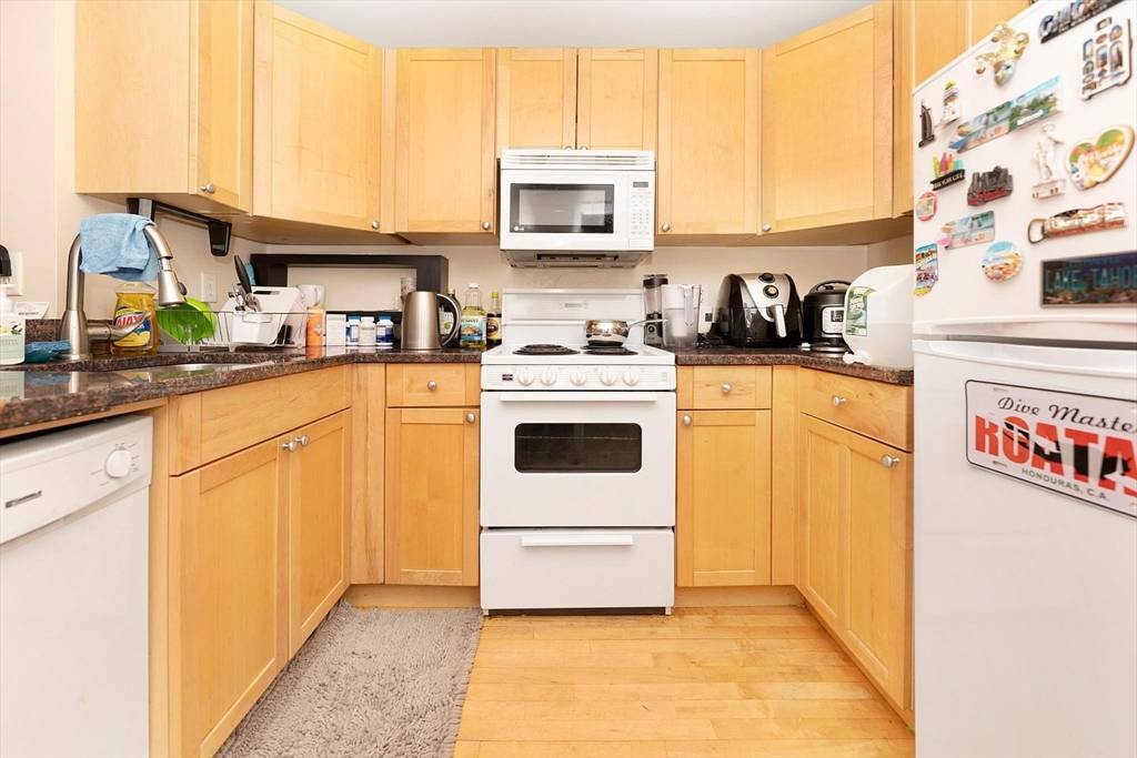 Cambridge, MA 02141,95 2nd St #6