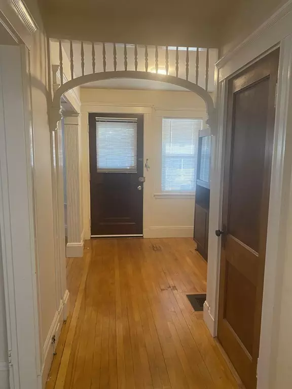 Watertown, MA 02472,814 Belmont St #814