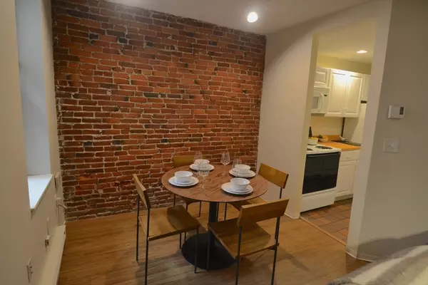 Boston, MA 02115,67 St. Germain #54-2
