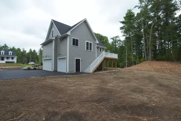 Middleboro, MA 02346,141 Tispaquin St
