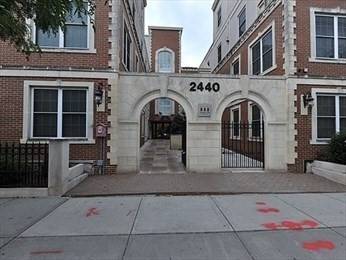 2440 Massachusetts Ave #11, Cambridge, MA 02140