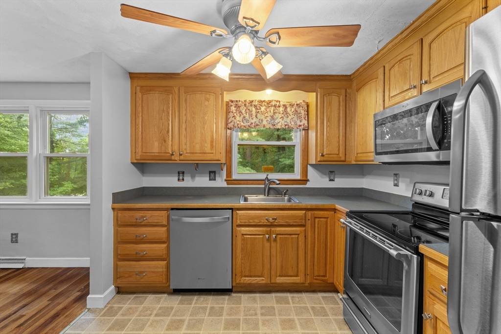 Bellingham, MA 02019,17 Marion Road