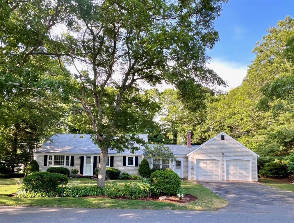 40 Highland, Barnstable, MA 02632