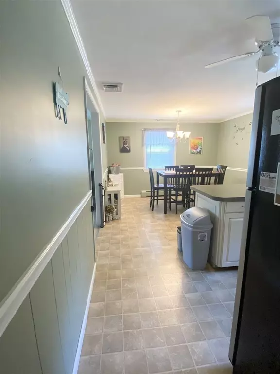 Agawam, MA 01001,4 Haskell St.