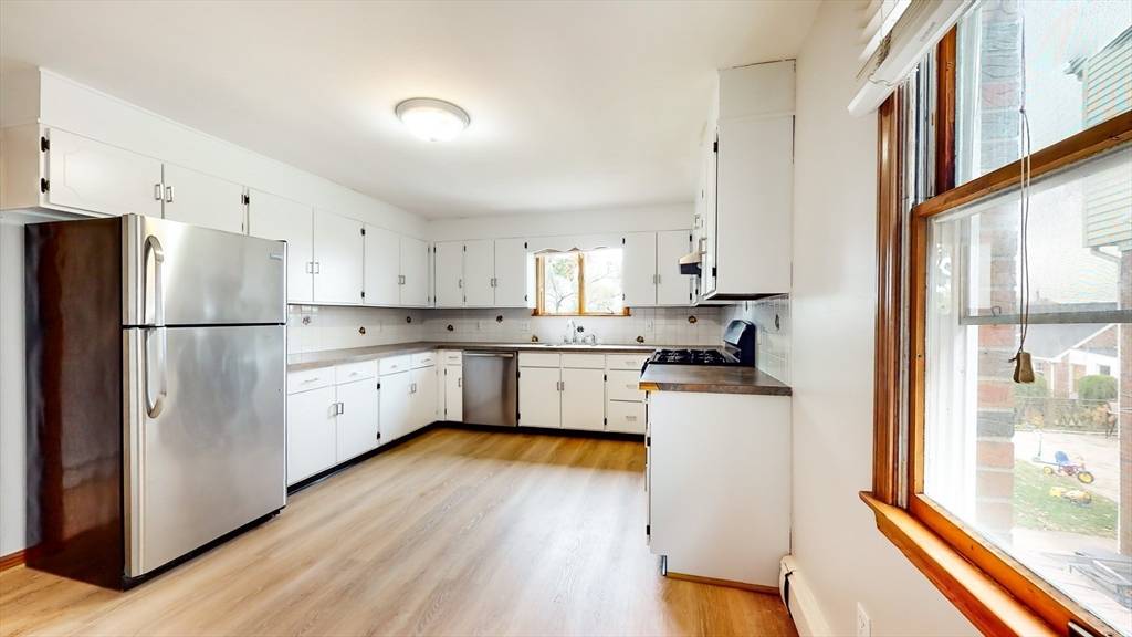 Watertown, MA 02472,243 Lexington St #1