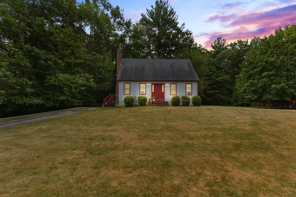 Taunton, MA 02780,71 Pondview Circle