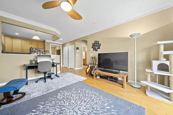 Waltham, MA 02452,204 Clocktower Dr #304