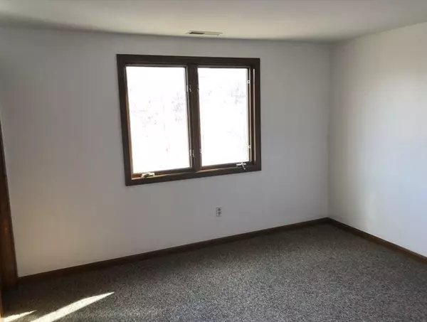 Lowell, MA 01850,333 1st St Blvd #312