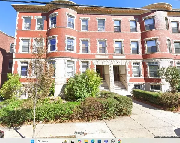 187 Winthrop Rd #3, Brookline, MA 02446