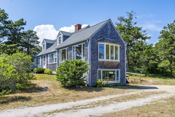 Harwich, MA 02671,14 Trinity Cove Road