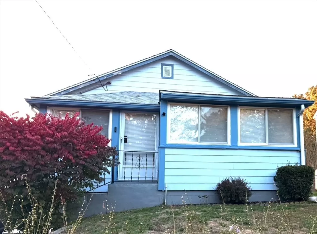 Wareham, MA 02538,284 Plymouth Ave