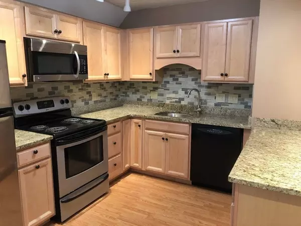 Stoneham, MA 02180,131 Franklin St #406