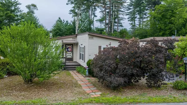Carver, MA 02330,29 Pipers Way