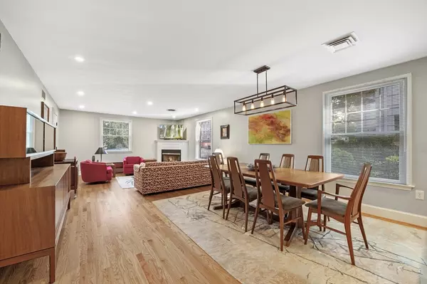 Marblehead, MA 01945,66 Prospect Street #1