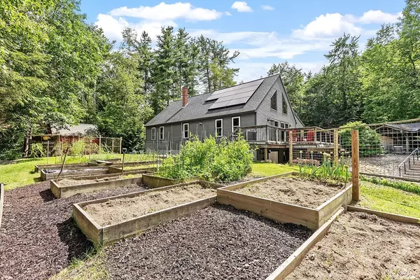 Lunenburg, MA 01462,737 New West Townsend