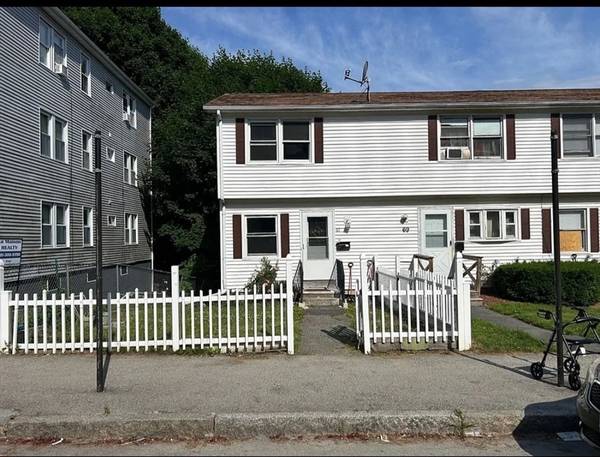 67 Everard St, Worcester, MA 01605