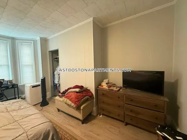 Boston, MA 02128,20 Trenton St., #1