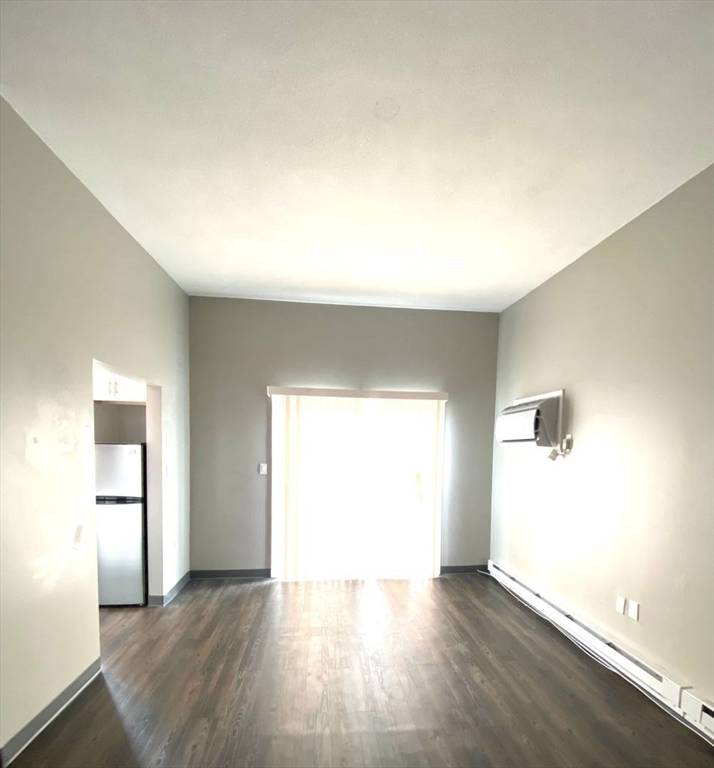 Boston, MA 02128,300 Meridian St #6