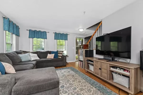 Abington, MA 02351,147 Centre Ave #147