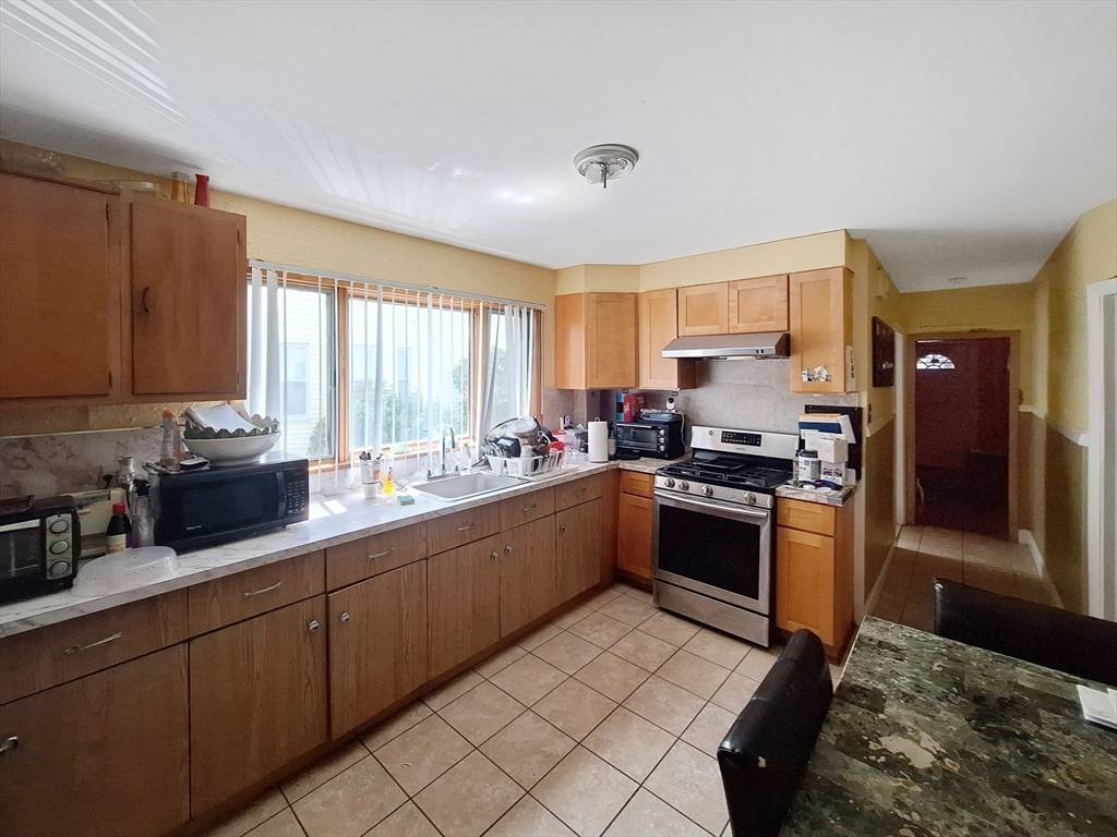 Malden, MA 02148,78-80 Suffolk St