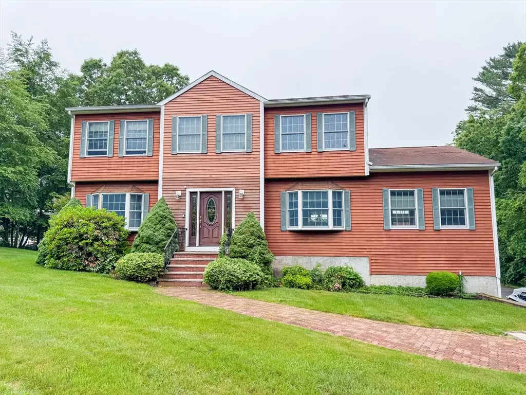 Middleton, MA 01949,22 Dixey Drive
