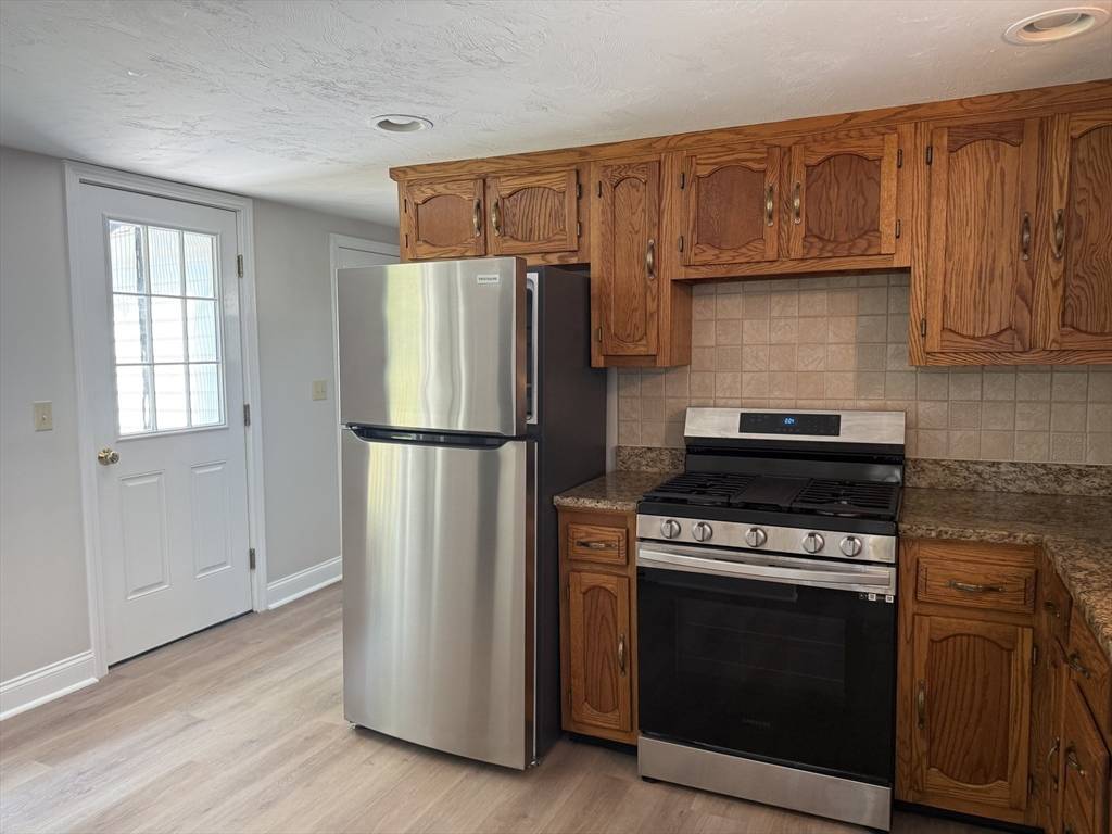 Medfield, MA 02052,387 Main #0