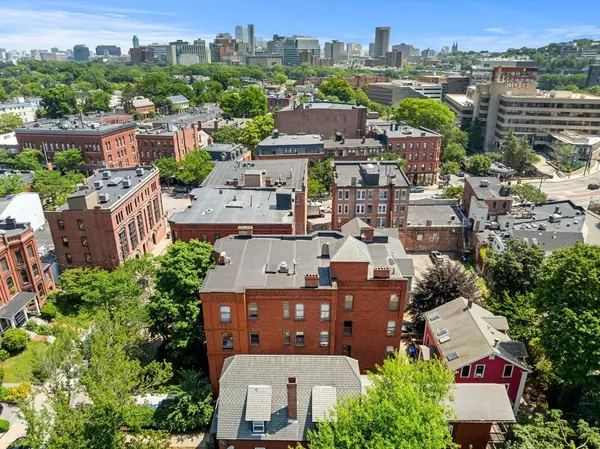 Brookline, MA 02445,14-16 Davis Ave