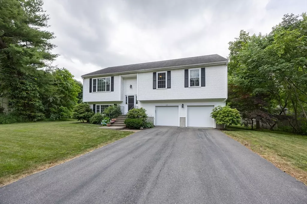 Ashland, MA 01721,12 Windsor Drive