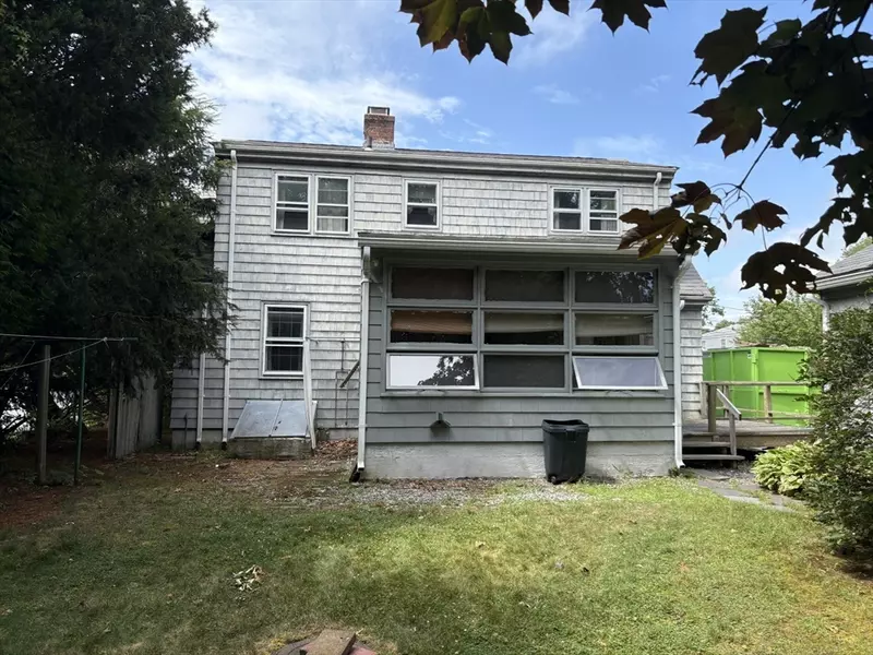 10 Jesse Davis, Barrington, RI 02806