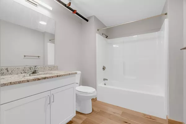 Boston, MA 02129,58 13th Street #201