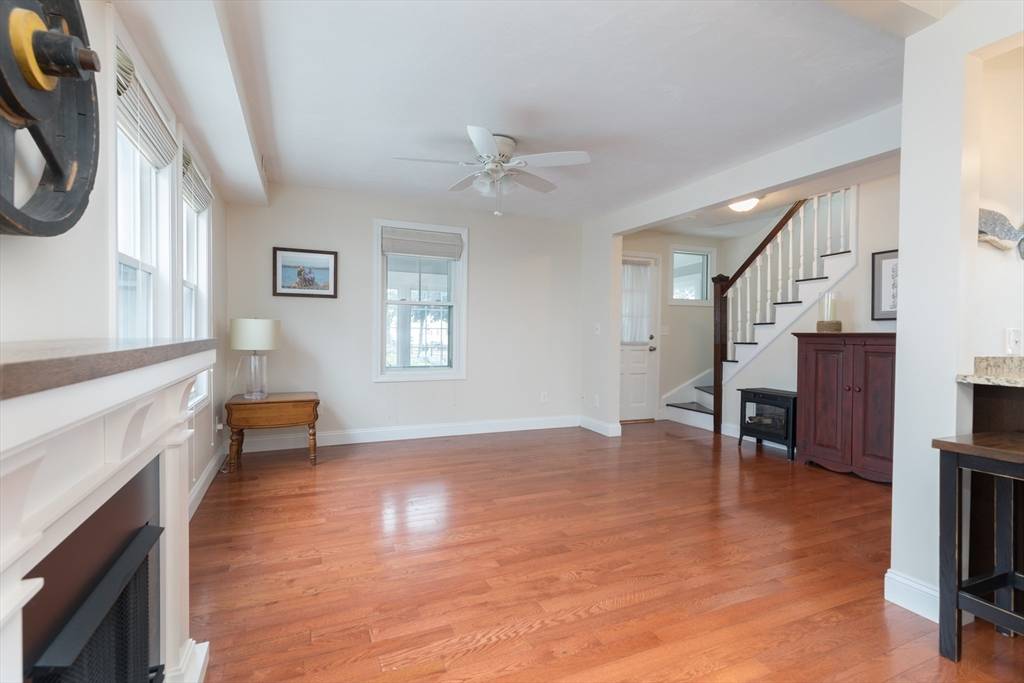 Winthrop, MA 02152,12 Park Avenue