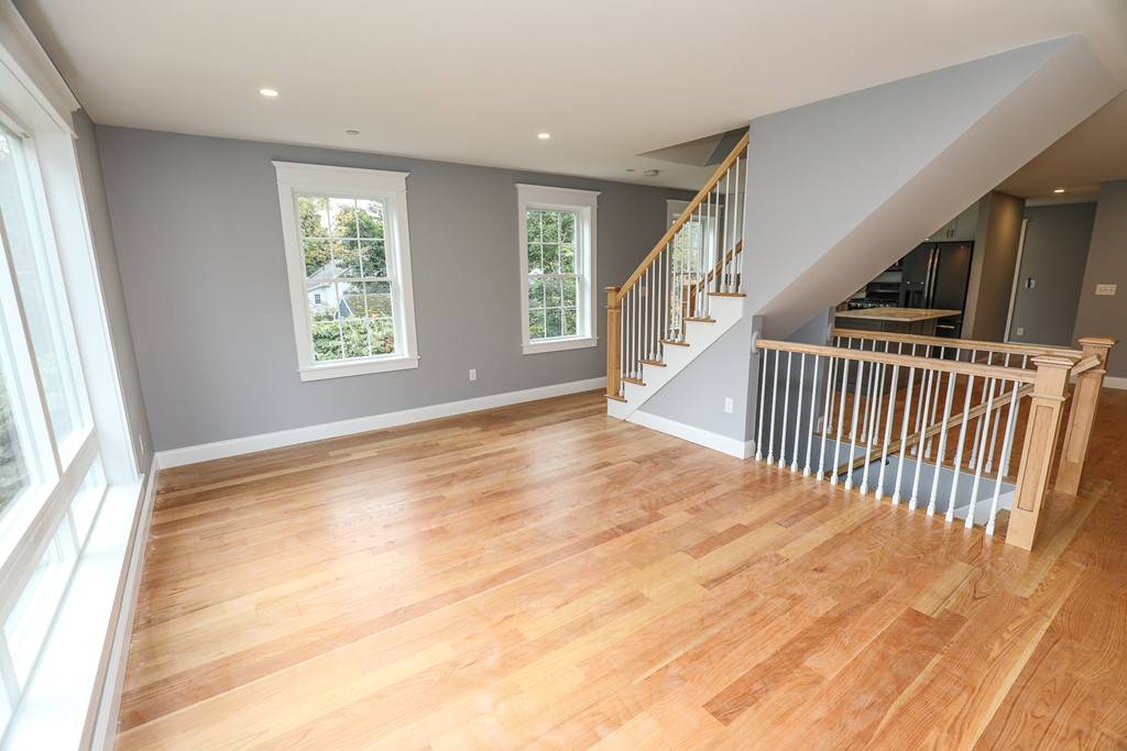 Westford, MA 01886,24 Boston Rd #4