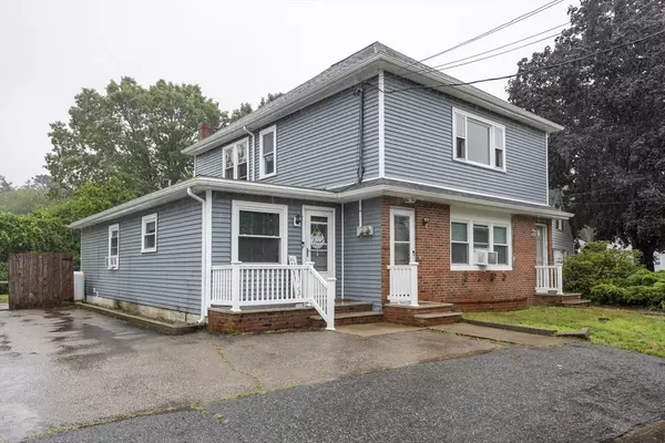 Dartmouth, MA 02747,735 Reed Rd