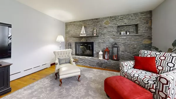 New Bedford, MA 02745,4 Tisbury St