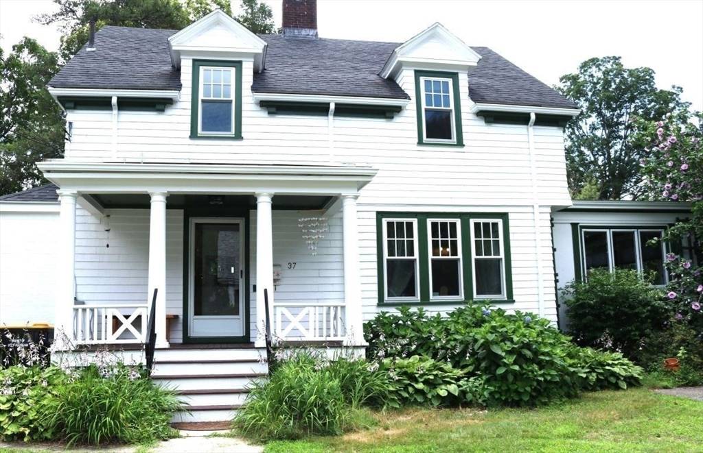 Framingham, MA 01702,37 Eden Street