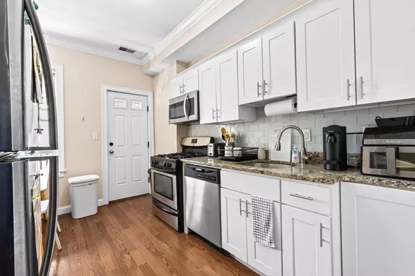 Boston, MA 02121,75 Ruthven Street