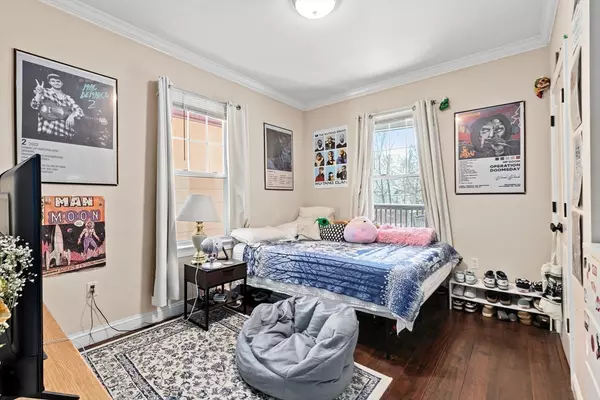 Boston, MA 02121,75 Ruthven Street