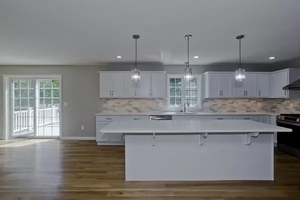 Wilbraham, MA 01095,20 Wellfleet Drive