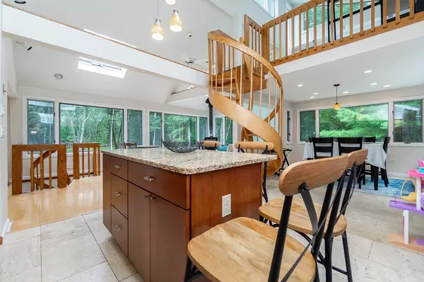 Framingham, MA 01701,143 Brook St
