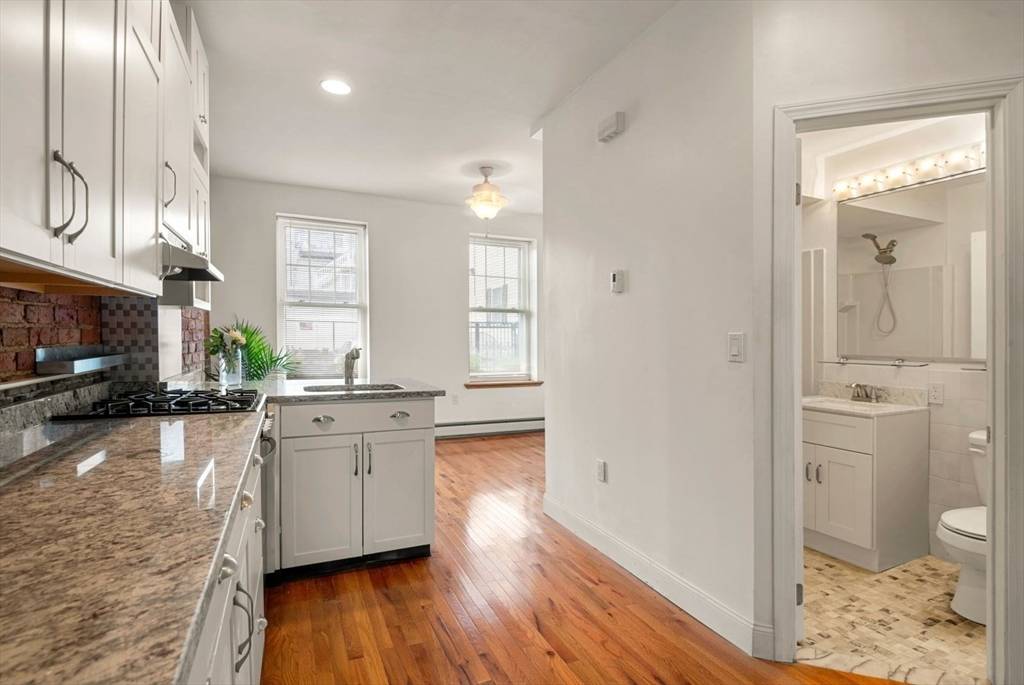 Chelsea, MA 02150,31 Division Street #1
