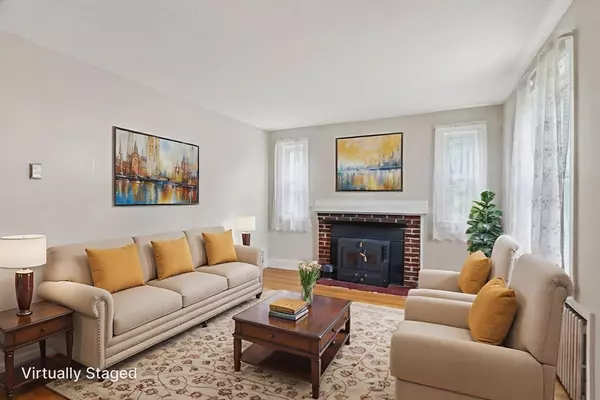 Randolph, MA 02368,10 Westland Rd