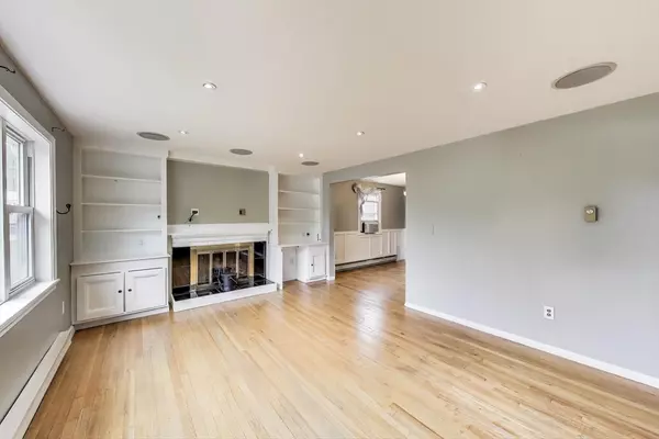 Hudson, MA 01749,2 Lark Drive