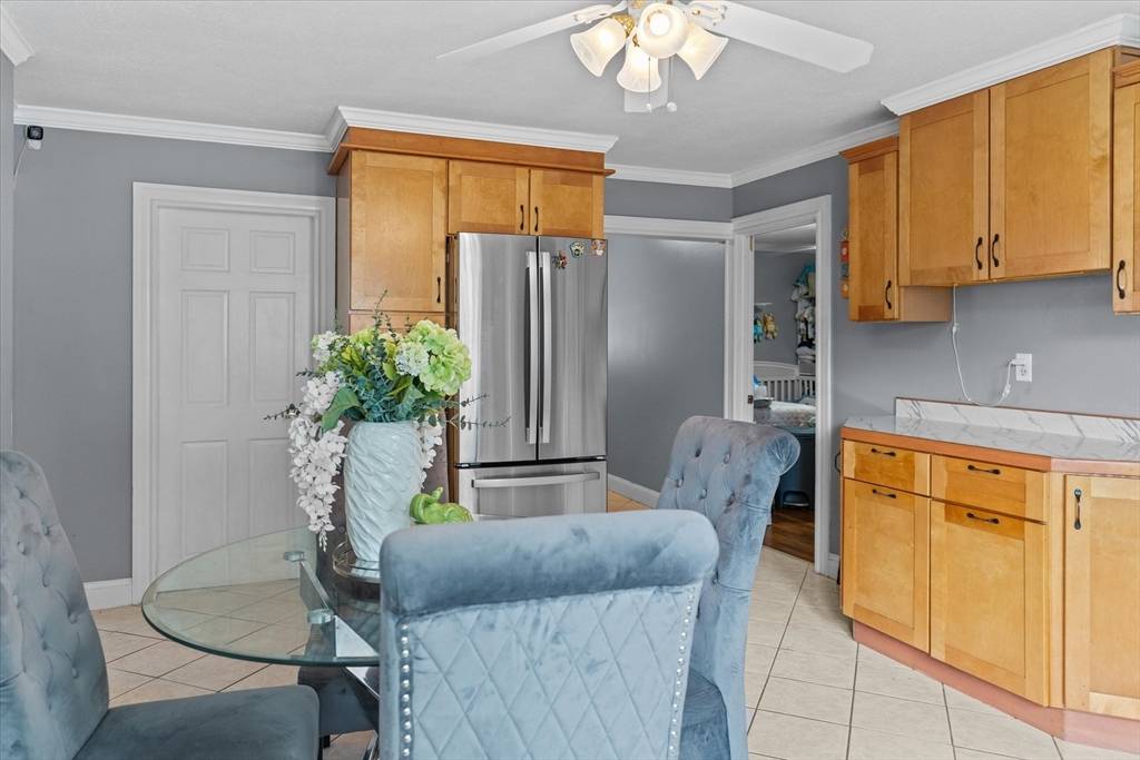 Methuen, MA 01844,29 Wallace St
